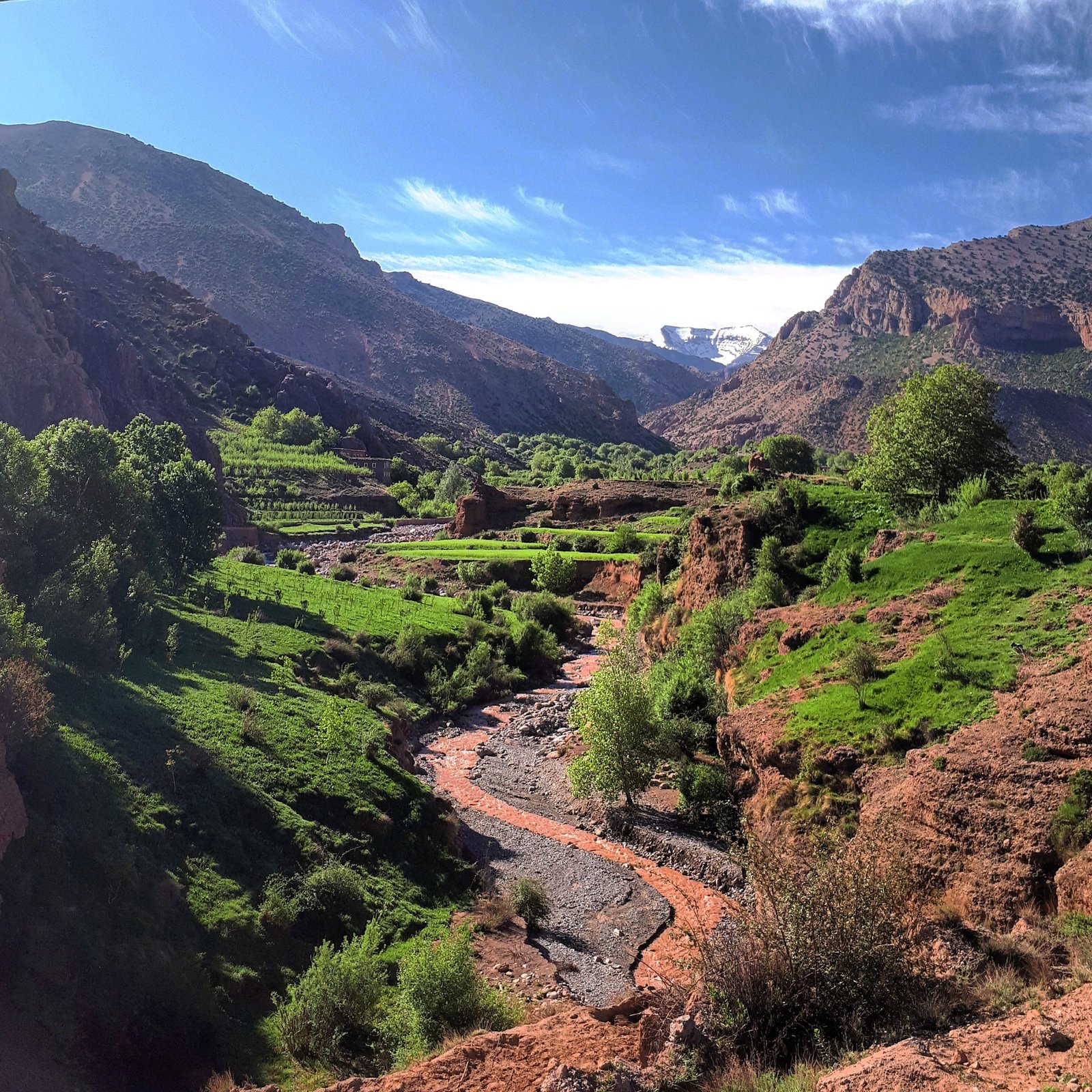 <span> Day 2 </span> Marrakech – Aït Bougmez Valley (1800m) – Ikkis Plateau (2300m)